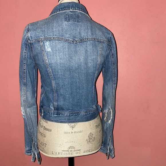 The Perfect Denim Jacket - Picture 4 of 6